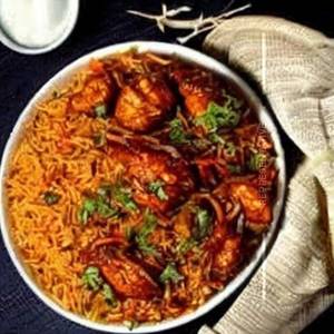 Chicken Onion Chilly Rice