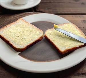 Bread Toast With Amul Butter 4pcs