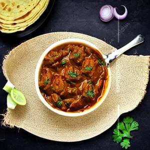 BUTTER RAVA ONION MASALA 