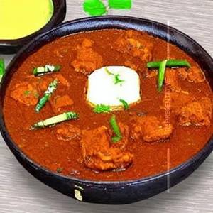 Kaju Kolhapuri
