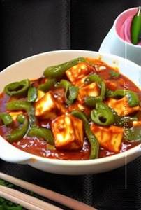 Chilli Paneer & Pepper Gravy