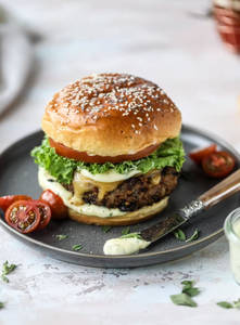 Cheese Aloo Tikki Burger