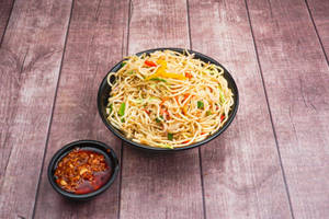 Vegetable Hakka Noodles