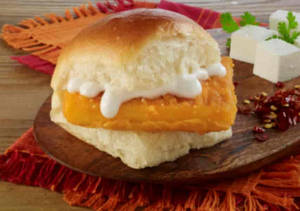 Paneer Supreeme Vadapav