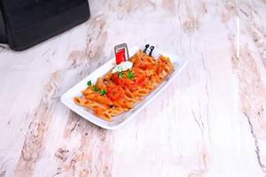 Tangy Tomato Penne Pasta