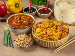 Mixed Triple Schezwan Noodles