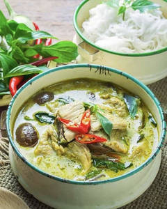 Thai Curry Green Chicken