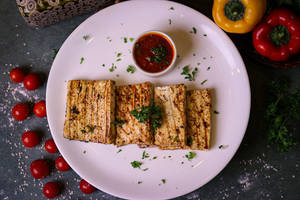 Grilled Paneer  With Italian Tomato Sauce