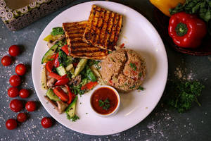 Peri Peri Paneer Meal With Quinoa / Brown Rice