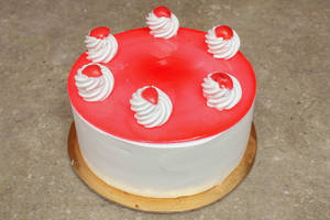 Strawberry Cake (500 Gms)