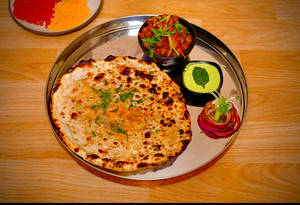 Amritsari Paneer Kulcha