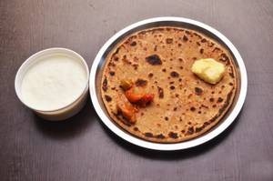 Dal Paratha [2 Pieces]