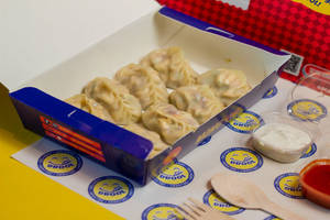 Peri Peri Paneer Momos