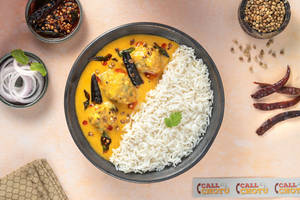 Pammi Aunty ke Kadhi Chawal