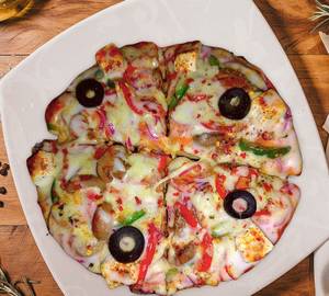 Mushroom paneer double loaded butter cheese pizza