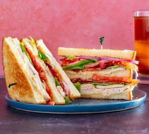 Fusion Meat Club Sandwich