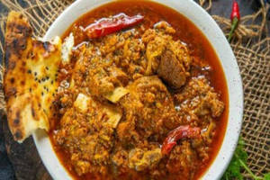 Mutton Moglai (Gravy & Rassa)