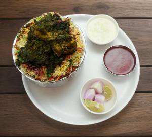 Chicken Hyderabadi Biryani [ Green ]