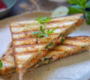 Grilled Vegetable Sandwich (1 Pc)