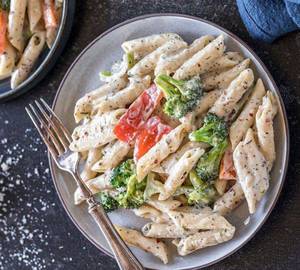 White Sauce Pasta