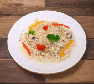 White Souce Pasta