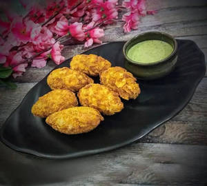 Paneer Curcure Momo