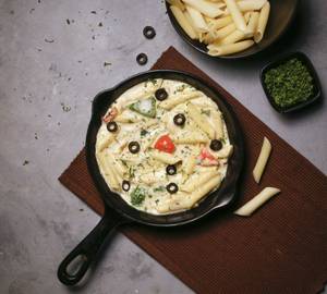 Combo: Alfredo Pasta + Portion Of Cheesy Fries/ Classic Garlic Bread/ Mint Mojito