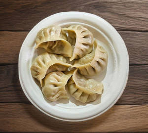 Veg Steamed Momo(6 Pcs)