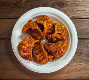 Chicken Peri Peri Momos(6 Pcs)