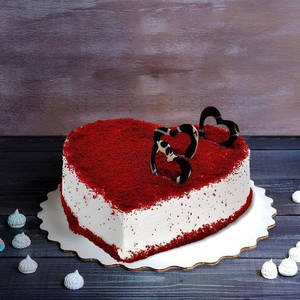 Red Velvet Special Cake [450 Grams]