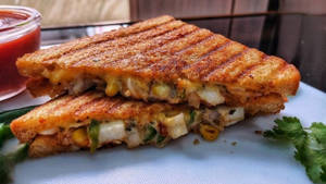 Chicken Cheese Corn Sandwich