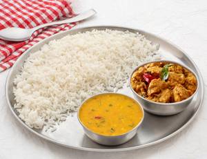 Chicken Curry and Yellow Dal Tadka Meal