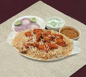 Hyderabadi Chicken Biryani (Boneless)