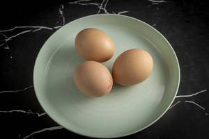 3 Brown Boiled Eggs