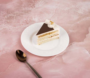 Caramel Butterscotch Cake Slice
