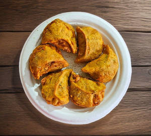 Chicken Pakoda Momos(6 Pcs)