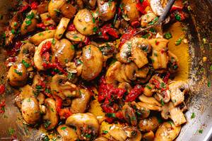 Garlic mushroom dry
