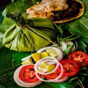 Chicken kizhi parotta