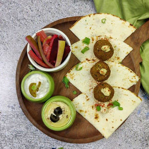 Mini Mediterranean Platter