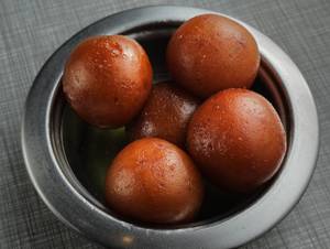 Gulab Jamun ( 2 Pcs)
