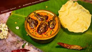 Tamarind Brinjal Curry (Gutti vankaya kura) (500ml)