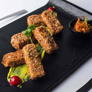 Achar Bhare Papad Paneer