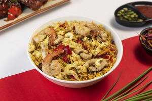 Mixed Schezwan Fried Rice (serves 1-2)