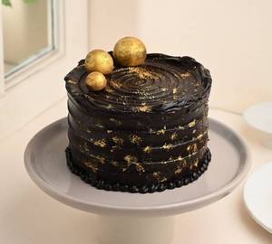Eggless Golden Chocolate Delight Cake