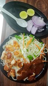 Sri Matha Spl Chicken Noodles