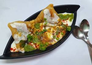 Dahi Samosa