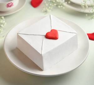 Red Heart Chocolate Mini Cake