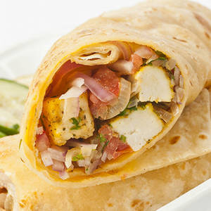 Paneer Makhani Roll