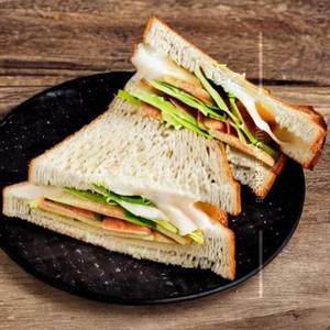 Broun Cheese Sandwich