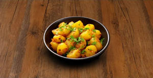 Heeng Dhania Ke Aloo